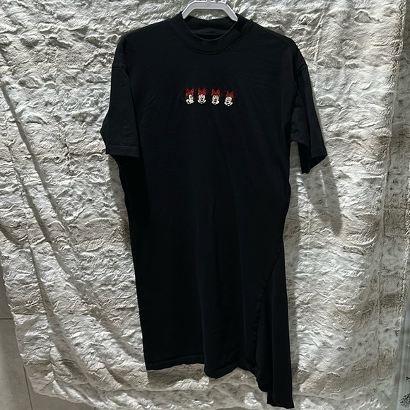 UT/Ambush Disney Minnie Mouse Asymmetrical Hem Dress - Picture 2 of 7